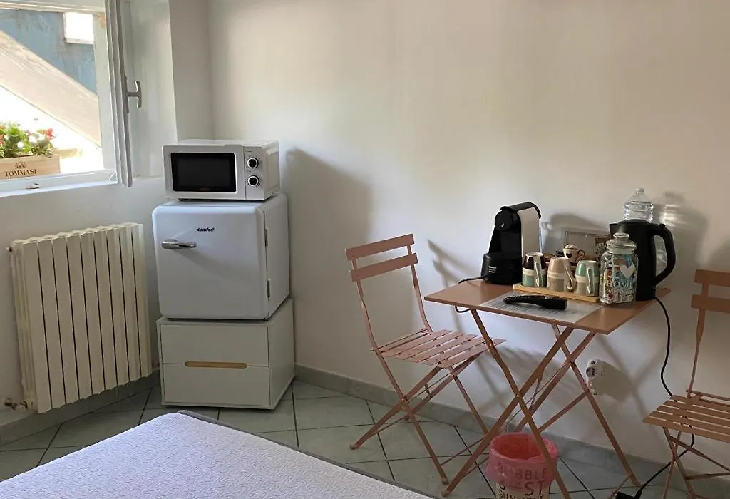 Bonsai - Bed & Breakfast-1